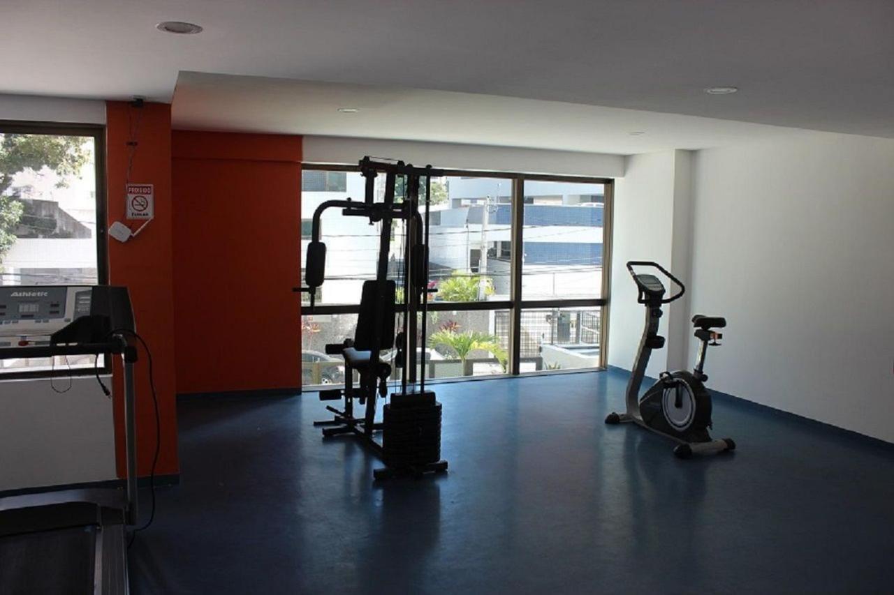 Excelente Flat Em Setubal Boa Viagem Ate 3 Pessoas Cercado Por Restaurantes E Supermercados Pm805 Recife Exterior photo